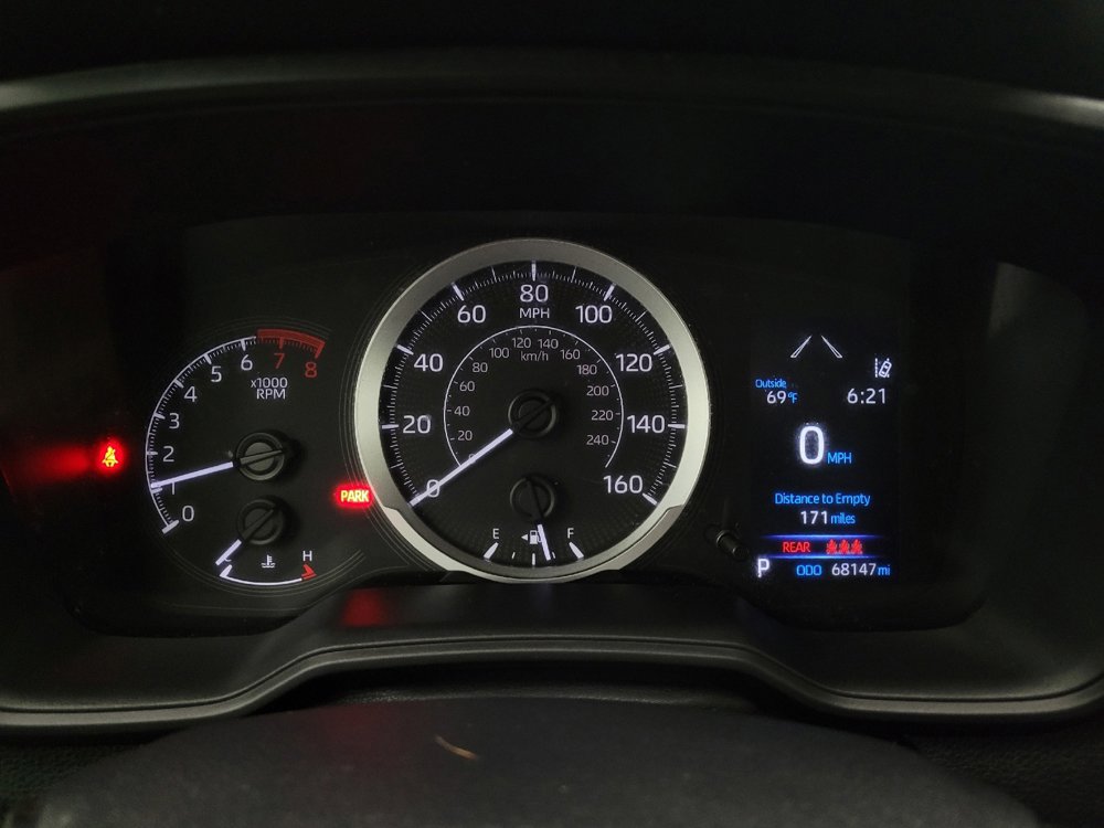 Used 2022 Toyota Corolla LE FWD image 23