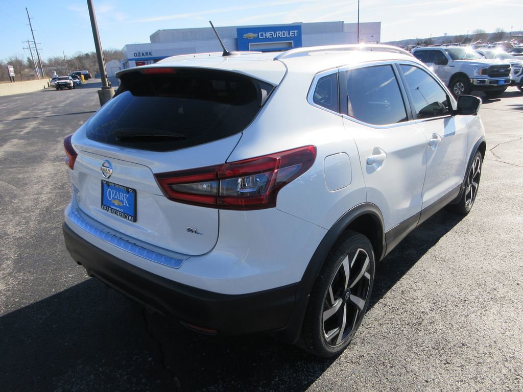 Used 2020 Nissan Rogue Sport SL image 5