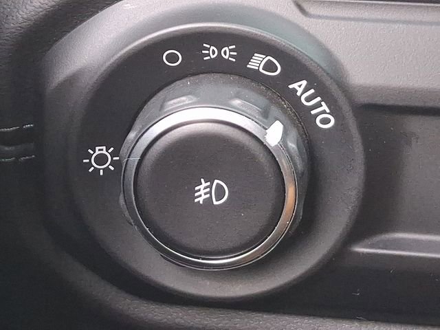 Used 2024 Jeep Wrangler Unlimited Rubicon w/ Technology Group image 23