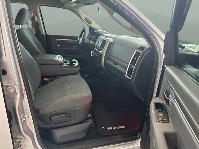 Used 2017 RAM 1500 Classic SLT image 15