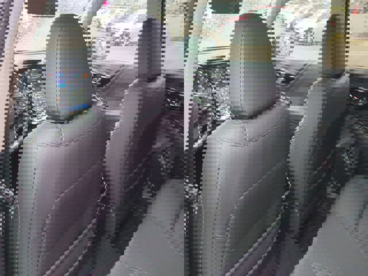 Used 2023 Subaru Outback Limited image 17