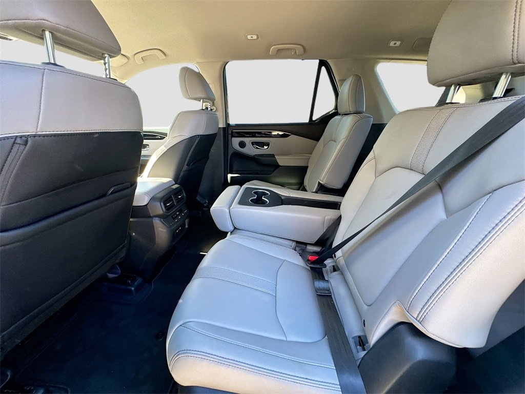 Used 2024 Honda Pilot EX-L image 23