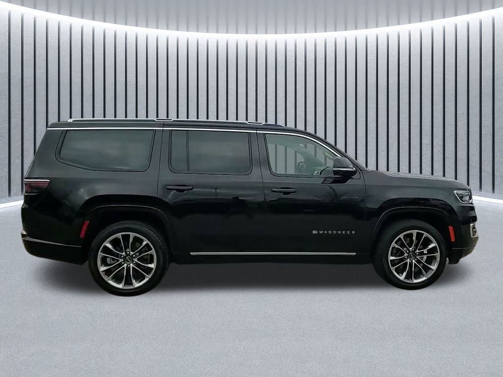 Certified 2024 Jeep Wagoneer Series III w/ Premium Group I image 5