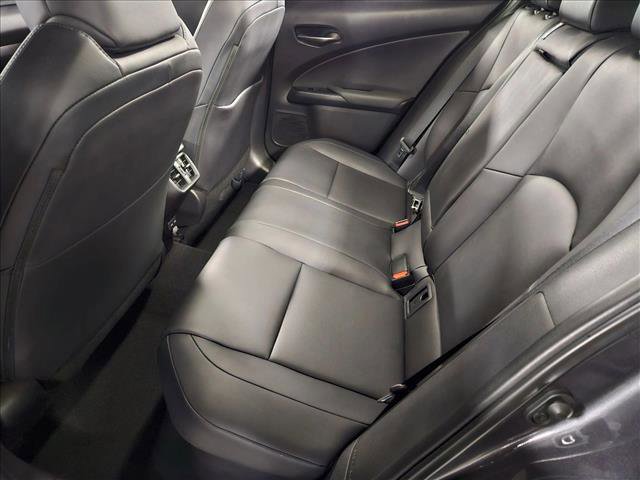 Used 2024 Lexus UX 250h FWD w/ Premium Package image 16
