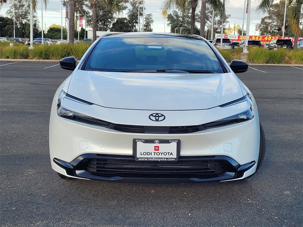 New 2026 Toyota Prius AWD image 2
