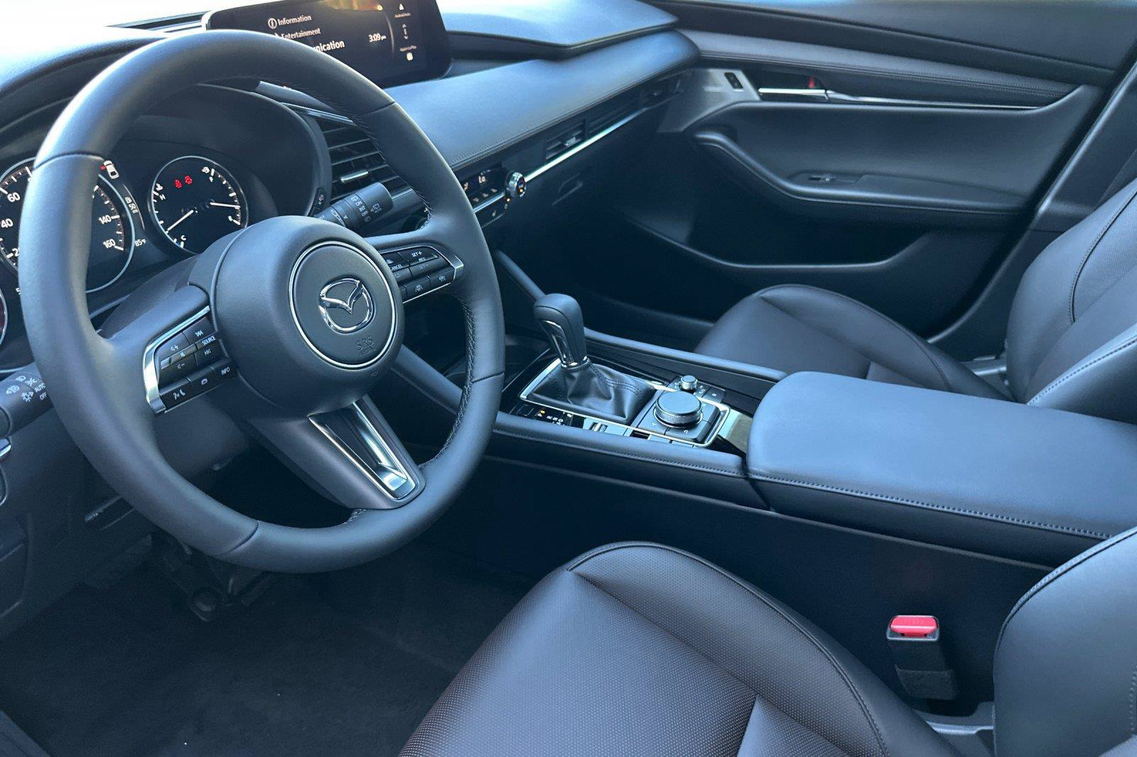New 2026 MAZDA MAZDA3 Hatchback w/Premium Plus Pkg AWD/4WD image 10