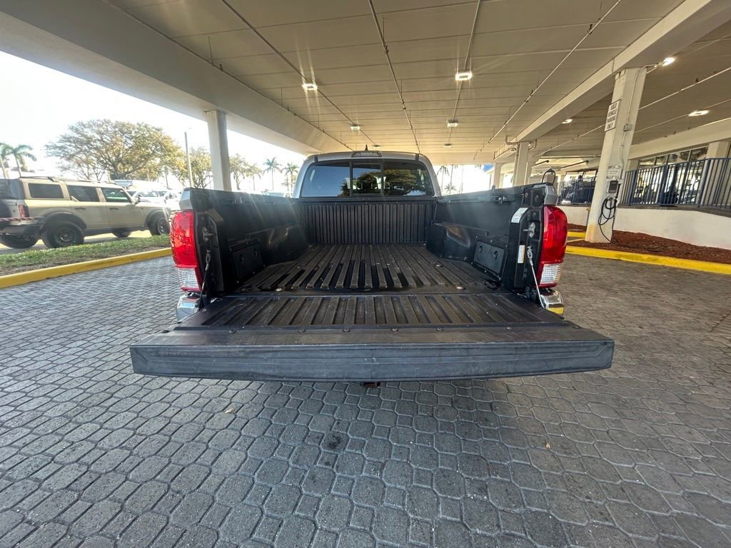 Used 2017 Toyota Tacoma SR5 w/ Tow Package image 29