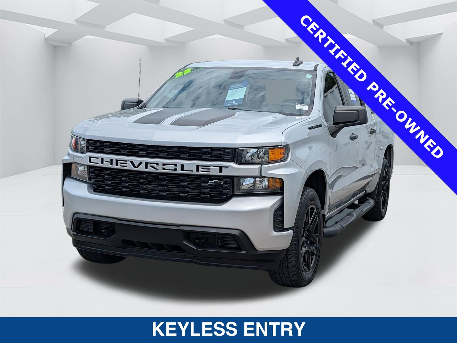 Used 2022 Chevrolet Silverado 1500 Custom w/ Rally Edition AWD/4WD image 8