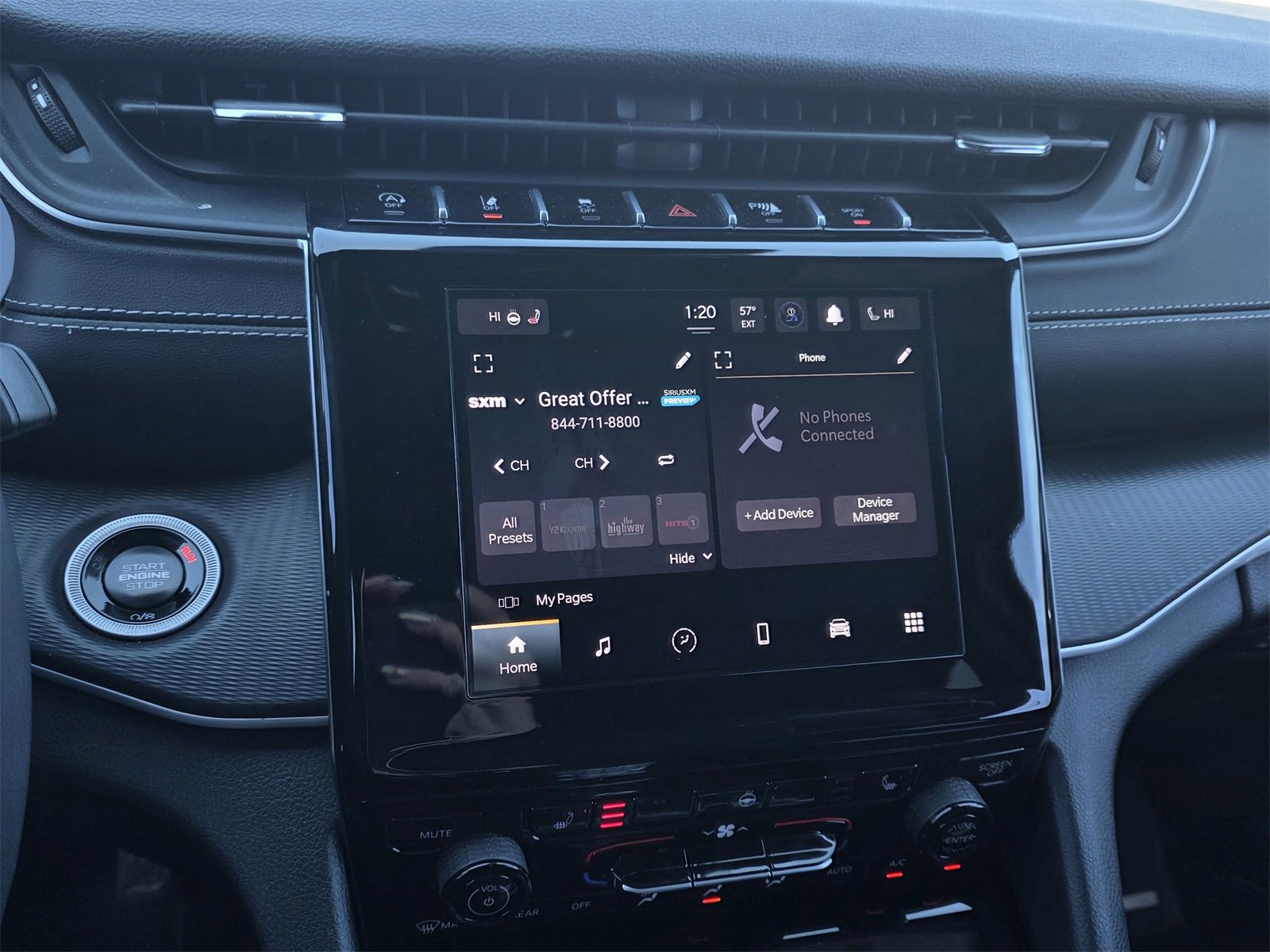 Used 2024 Jeep Grand Cherokee Altitude image 14