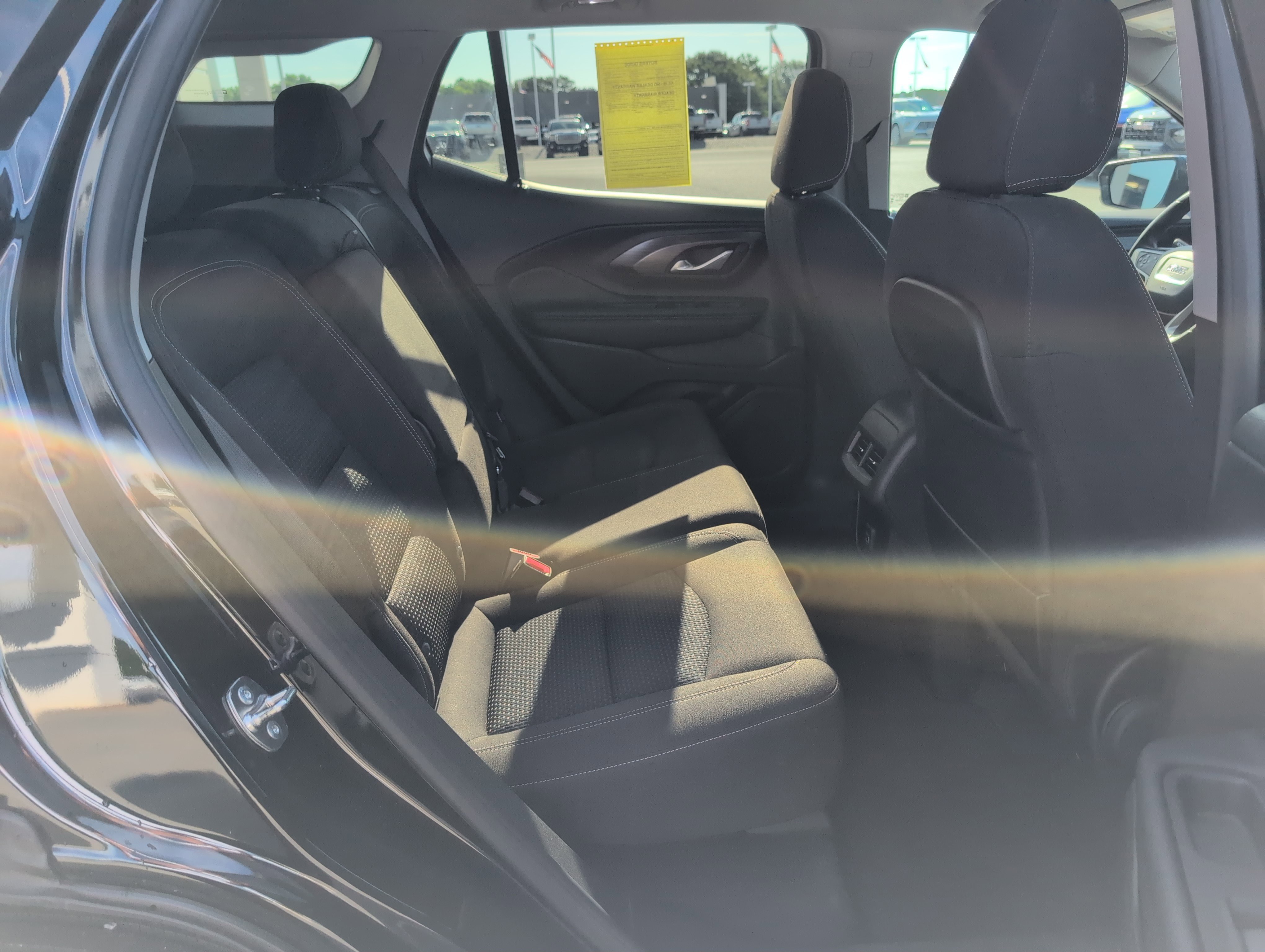 Used 2024 GMC Terrain SLE image 30