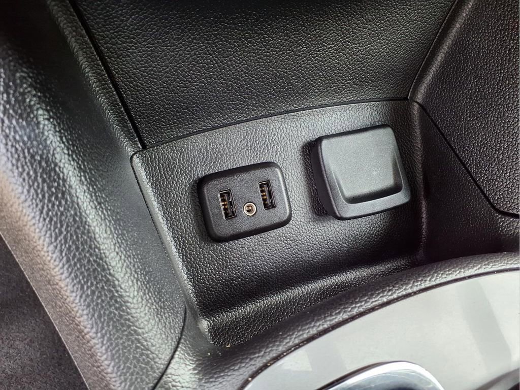 Used 2019 Chevrolet Cruze LT image 13