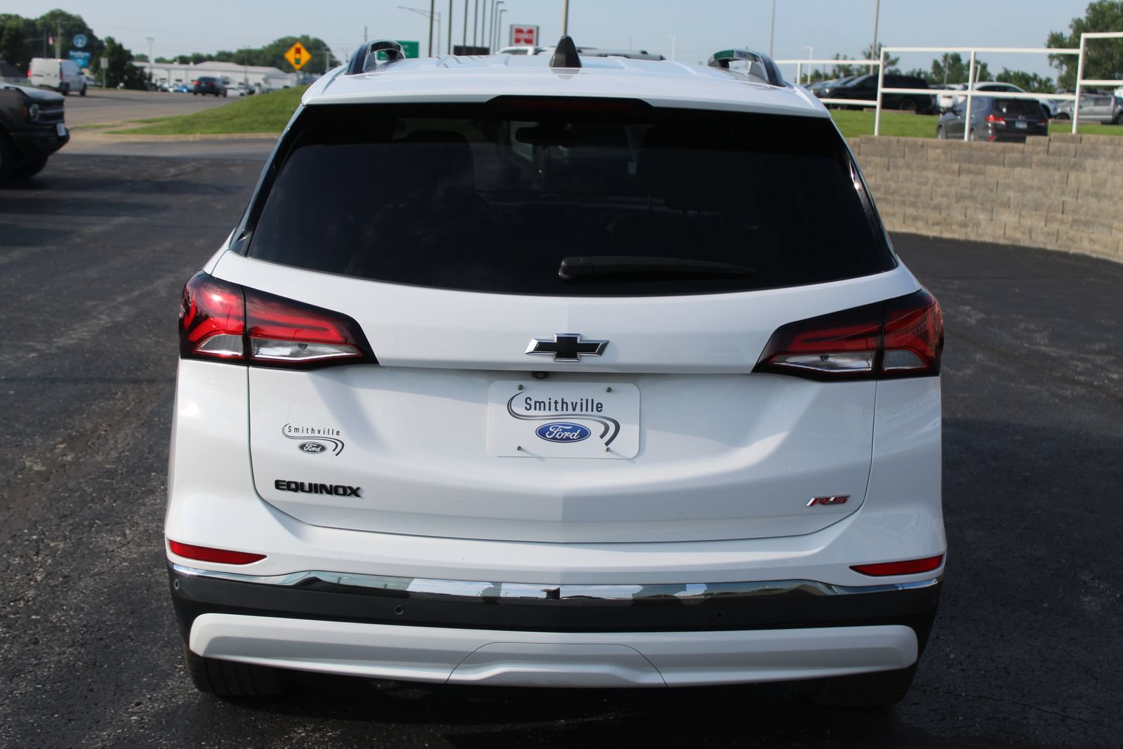 Used 2022 Chevrolet Equinox RS w/ RS Leather Package FWD image 6