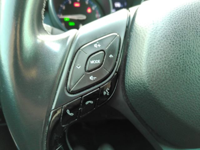 Used 2019 Toyota C-HR Limited image 34