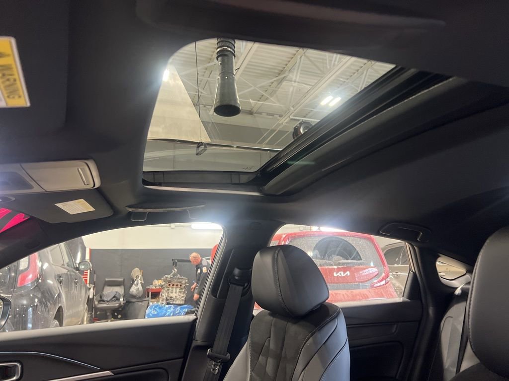 Used 2025 Acura Integra A-Spec image 8