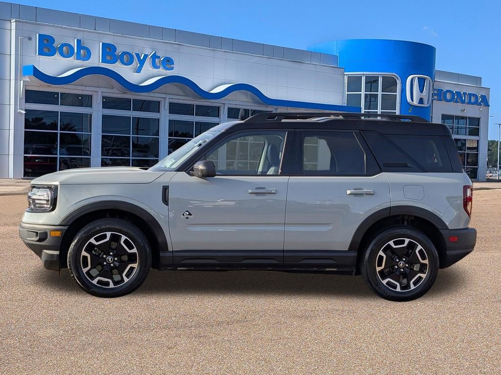 Used 2022 Ford Bronco Sport Outer Banks w/ Tech Package AWD/4WD image 6