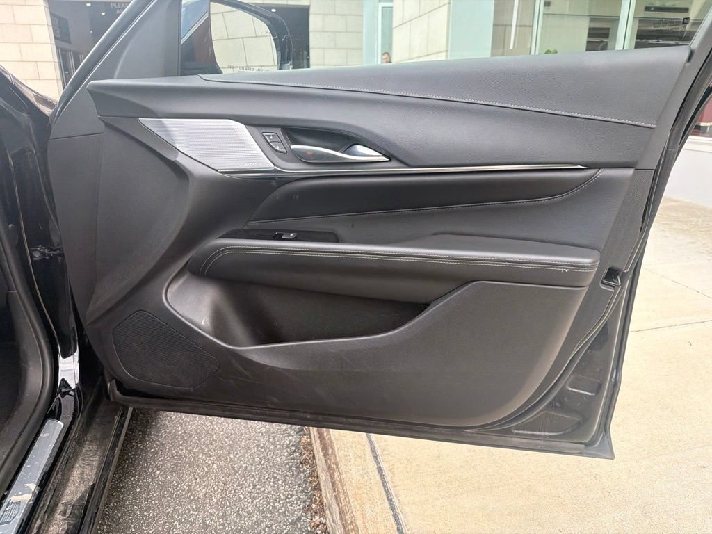 Certified 2023 Cadillac CT4 Luxury w/ Sun And Sound Package AWD/4WD image 19
