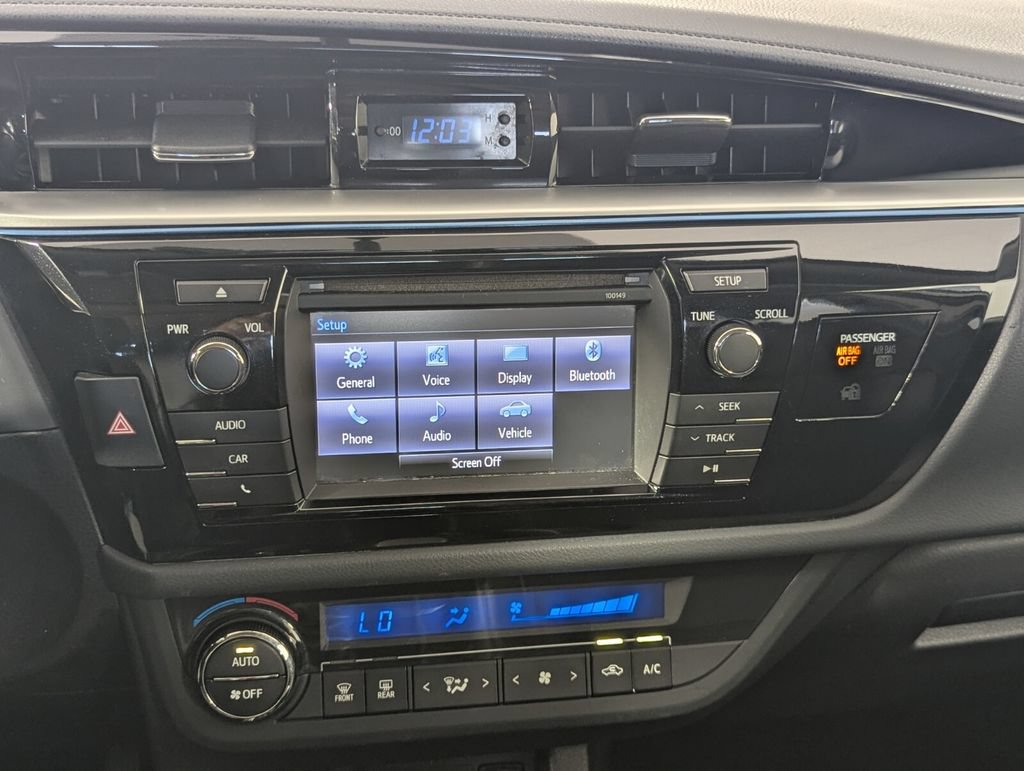 Used 2015 Toyota Corolla S FWD image 17