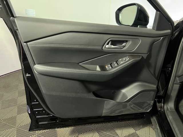 New 2026 Nissan Rogue SV image 15