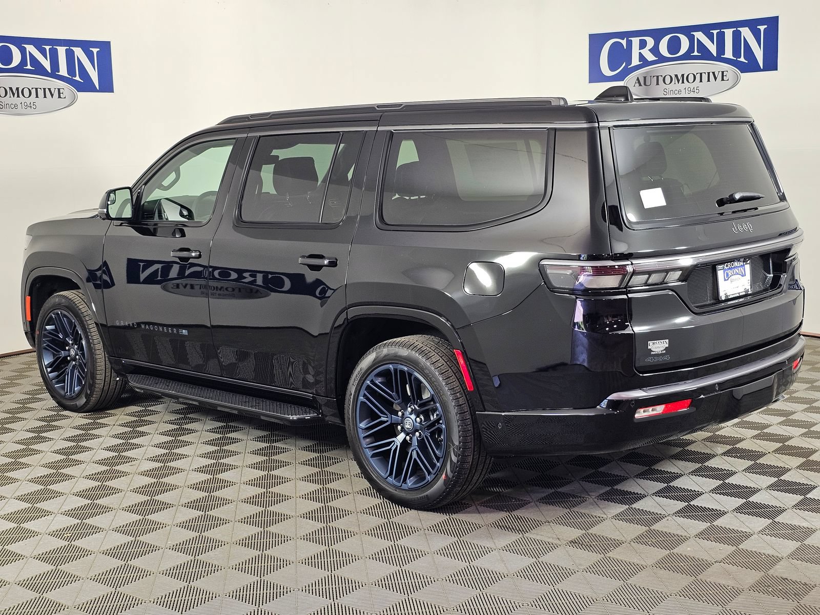 New 2026 Jeep Grand Wagoneer 4WD image 37