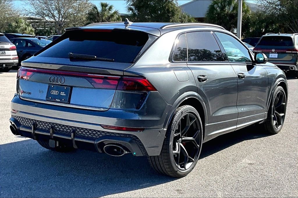New 2026 Audi RS Q8 performance image 5