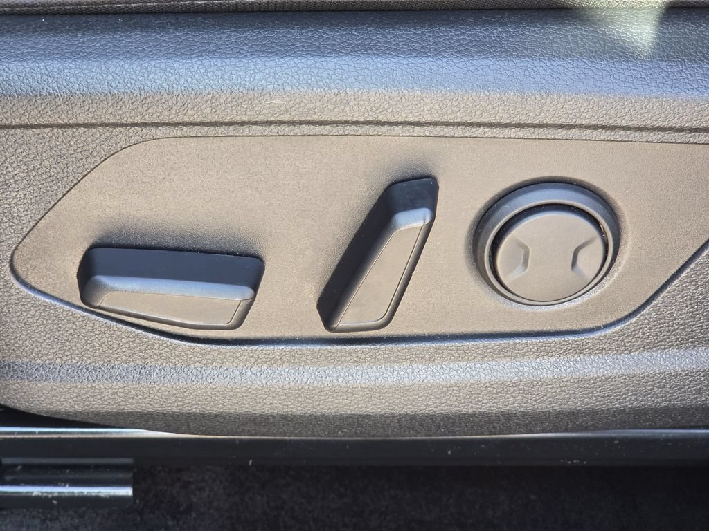 Used 2025 Kia Sportage SX FWD image 27