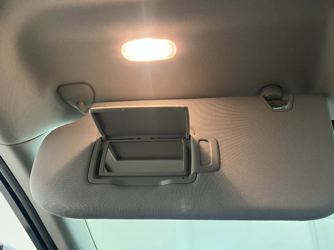 Used 2025 Nissan Pathfinder SL image 44