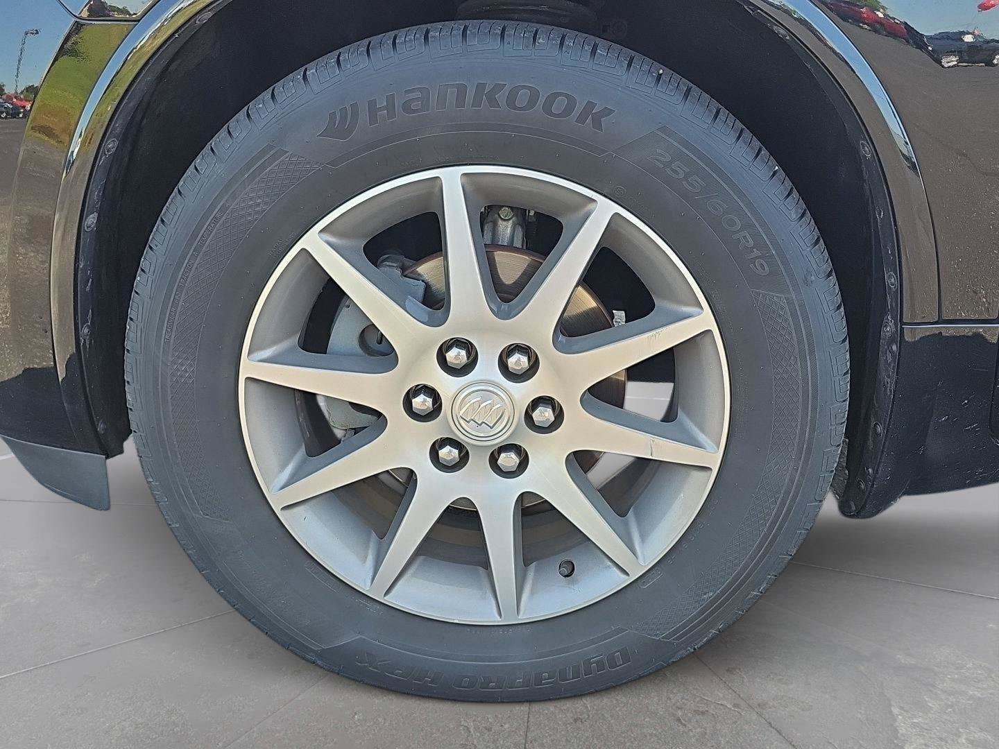 Used 2016 Buick Enclave Leather AWD/4WD image 10