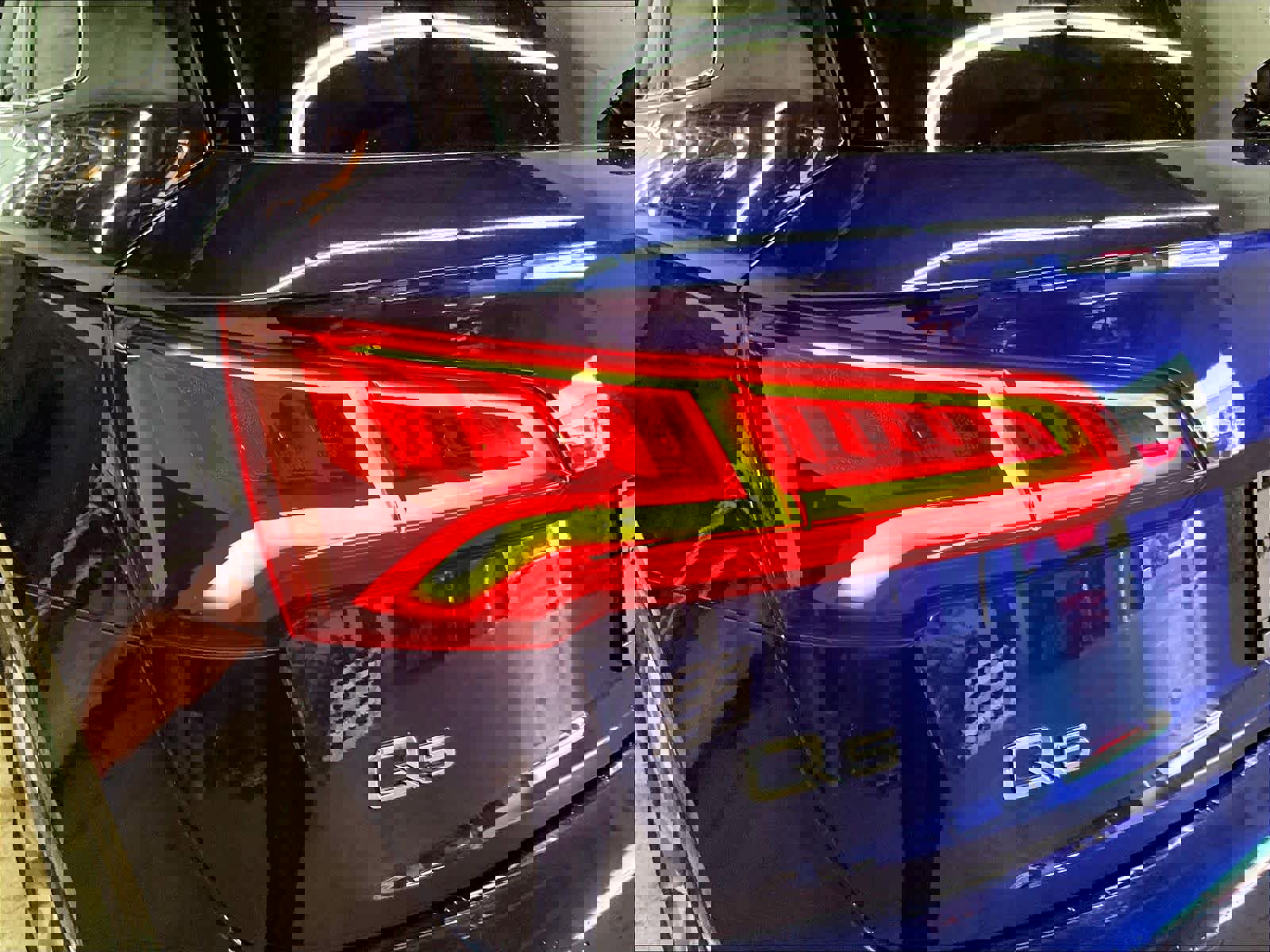 Used 2020 Audi Q5 2.0T Premium Plus image 32