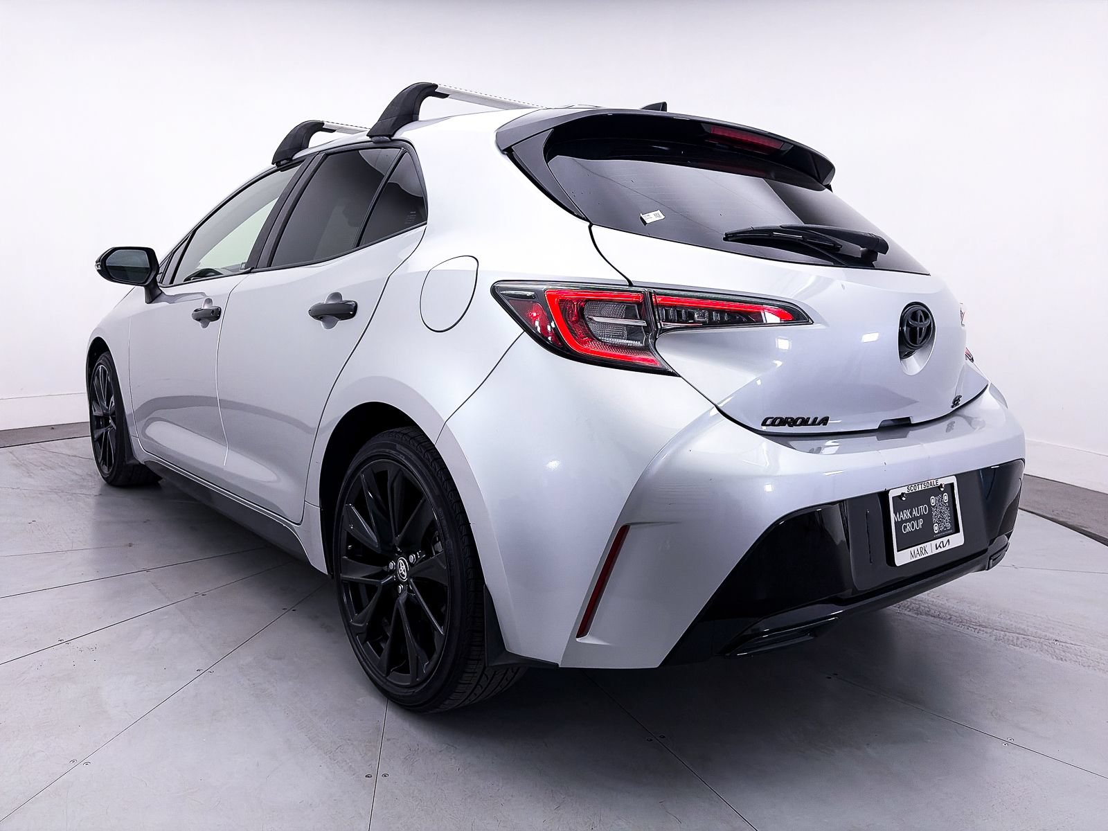 Used 2021 Toyota Corolla SE FWD image 12