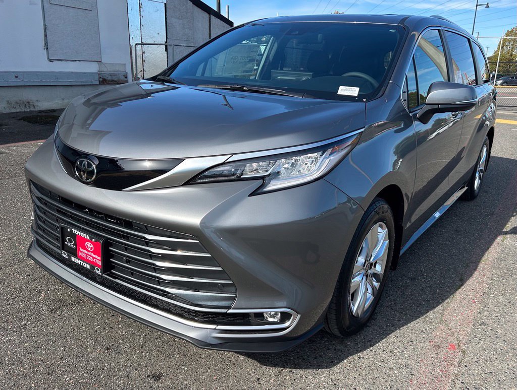 New 2026 Toyota Sienna Limited AWD/4WD image 1