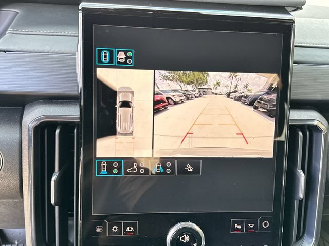 Certified 2024 GMC Acadia AT4 w/ Luxury Package AWD/4WD image 25