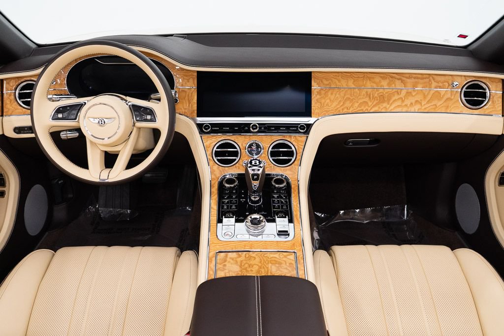 Certified 2022 Bentley Continental GT AWD/4WD image 31
