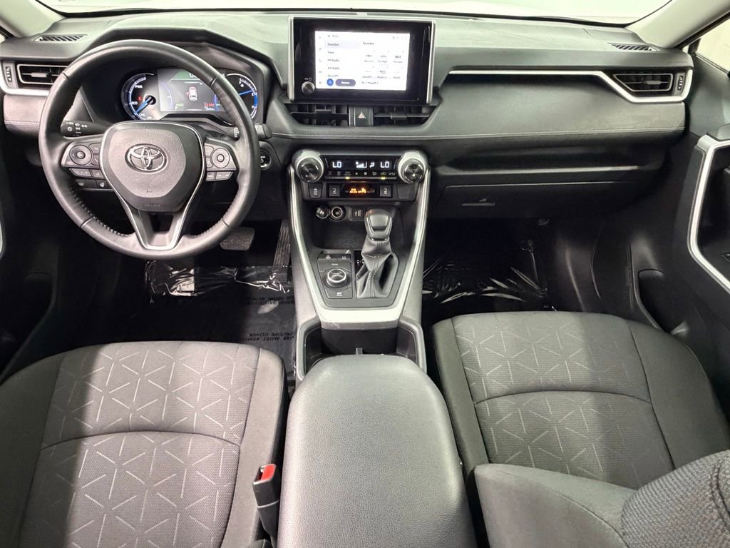 Certified 2025 Toyota RAV4 XLE w/ Convenience Package image 36