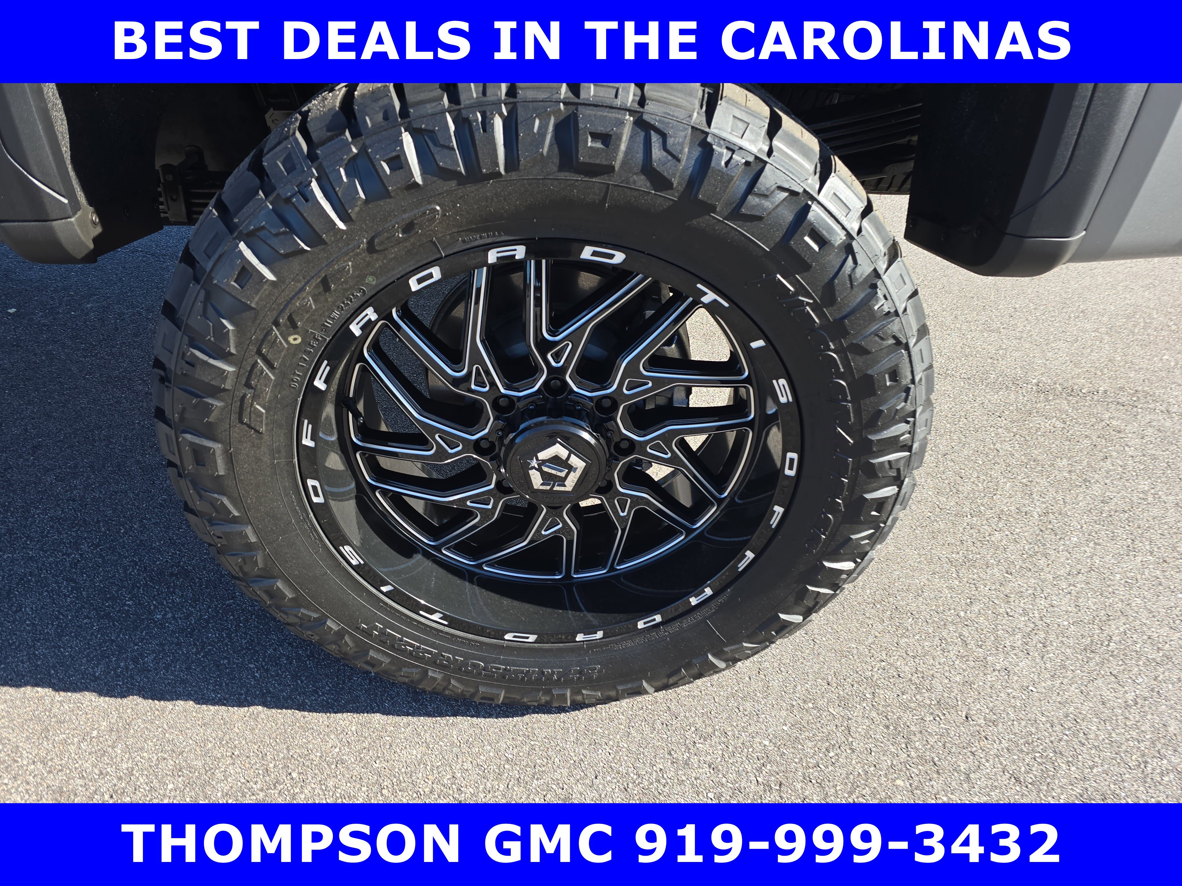 New 2026 GMC Sierra 2500 AT4 w/ AT4 Preferred Package image 32