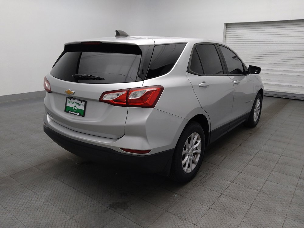 Used 2020 Chevrolet Equinox LS w/ LS Convenience Package image 9