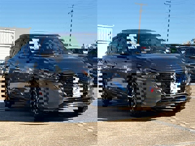 New 2025 Nissan Sentra SV w/ All-Weather Package image 2