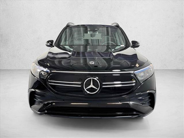 Used 2023 Mercedes-Benz EQB 300 4MATIC image 2