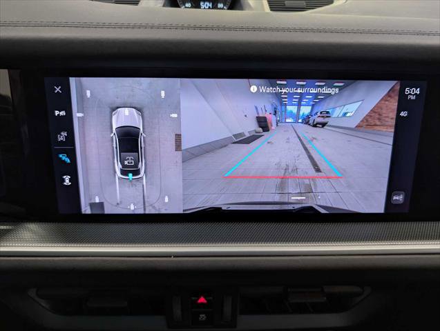 Used 2024 Porsche Cayenne Coupe image 31