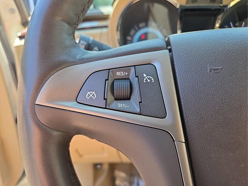 Used 2013 Buick LaCrosse Touring FWD image 20