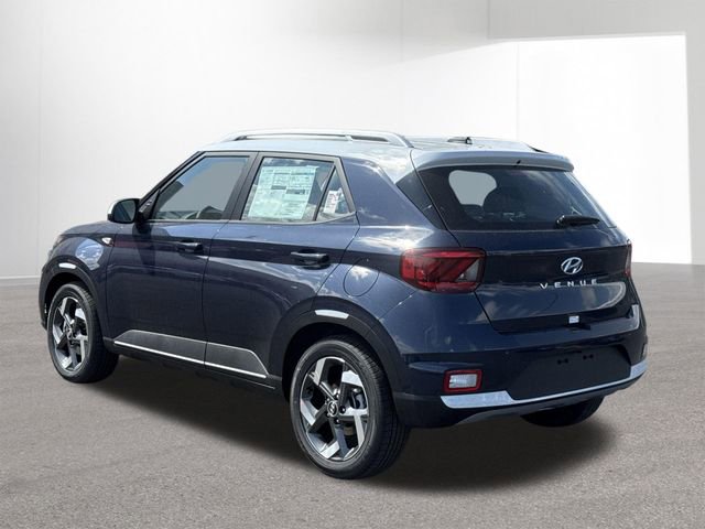 New 2026 Hyundai Venue SEL FWD image 30