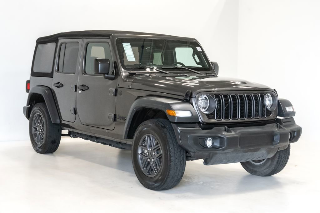 Used 2024 Jeep Wrangler Unlimited Sport AWD/4WD image 6