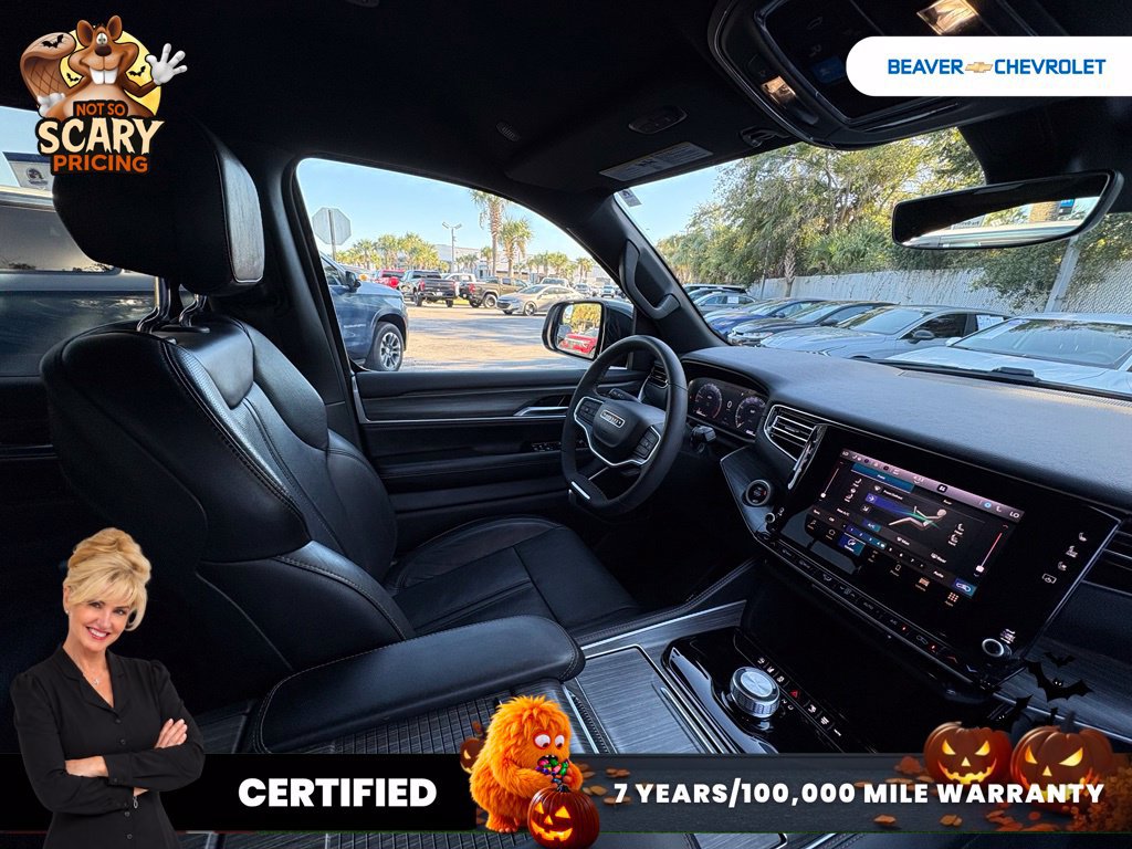 Used 2024 Jeep Wagoneer Series II w/ Flexible Seating Group RWD image 30