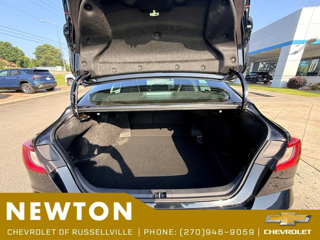 Used 2026 Toyota Camry SE FWD image 18