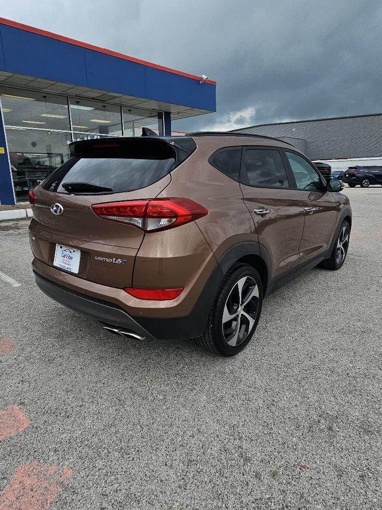 Used 2016 Hyundai Tucson Limited w/ Option Group 03 FWD image 7