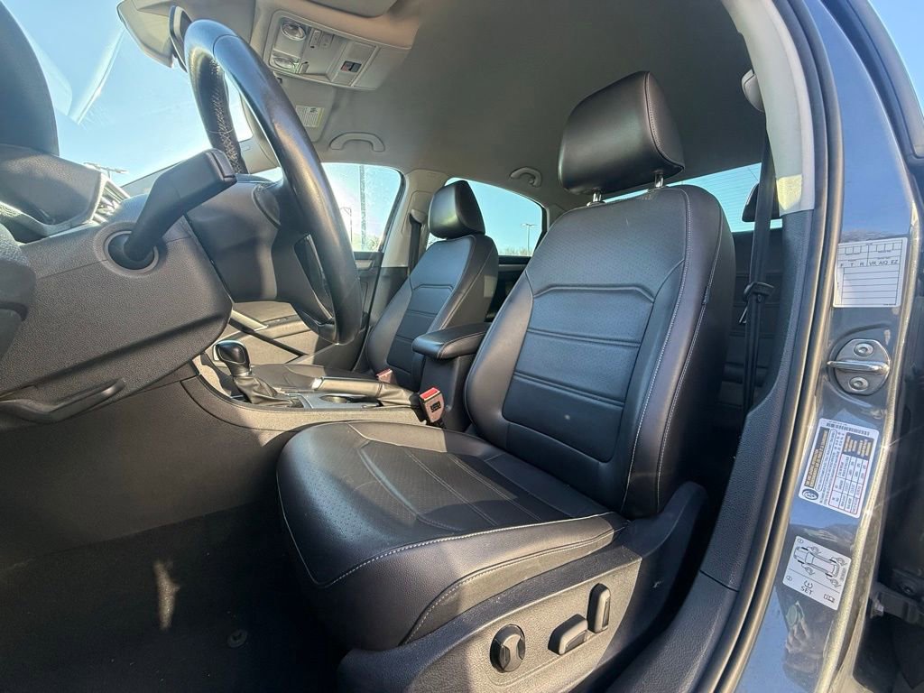 Used 2020 Volkswagen Passat 2.0T SE image 10