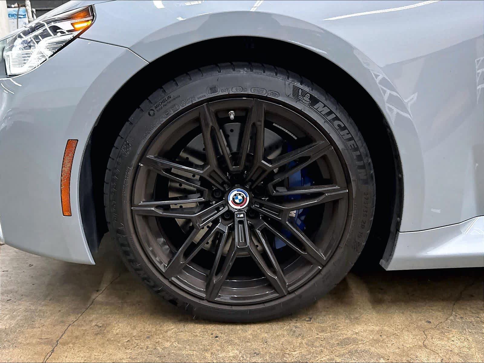 Used 2023 BMW M2 w/ Lighting Package RWD image 12