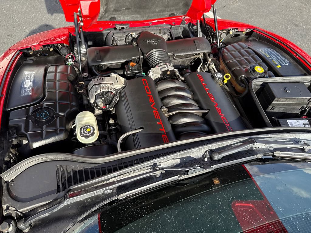 Used 2001 Chevrolet Corvette Coupe w/ Preferred Equipment Group2 RWD image 7