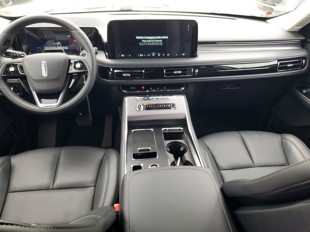 New 2025 Lincoln Aviator 2WD image 15