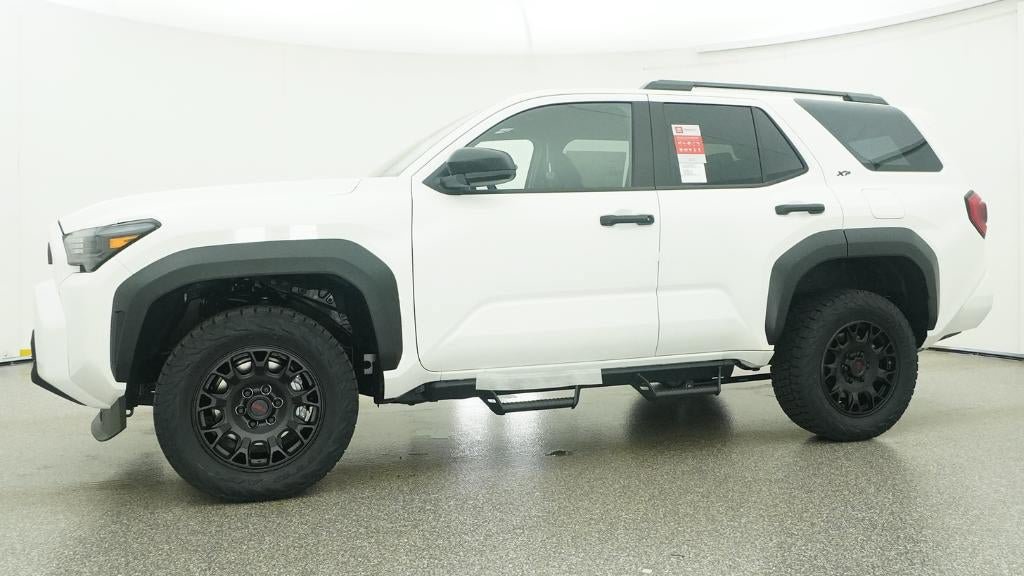 New 2026 Toyota 4Runner SR5 AWD/4WD image 18