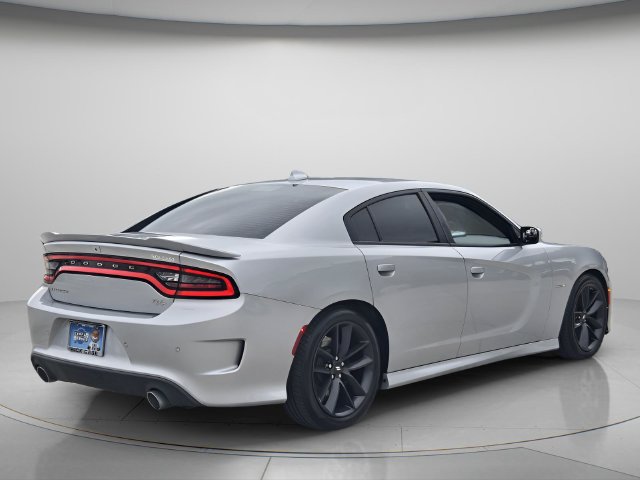 Used 2022 Dodge Charger R/T w/ Plus Group RWD image 6